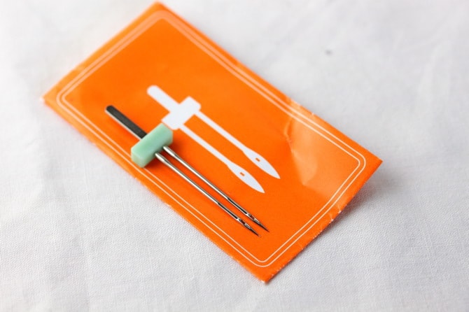 Image of a twin needle for sewing with jersey knit fabrics
