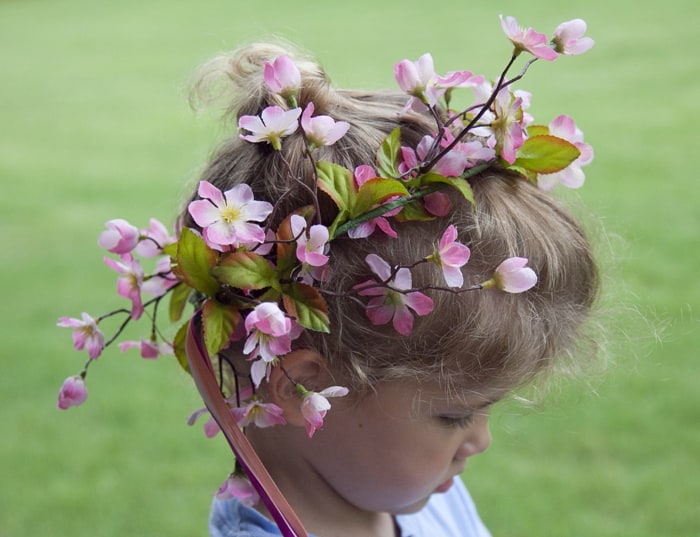 how to make a floral crown